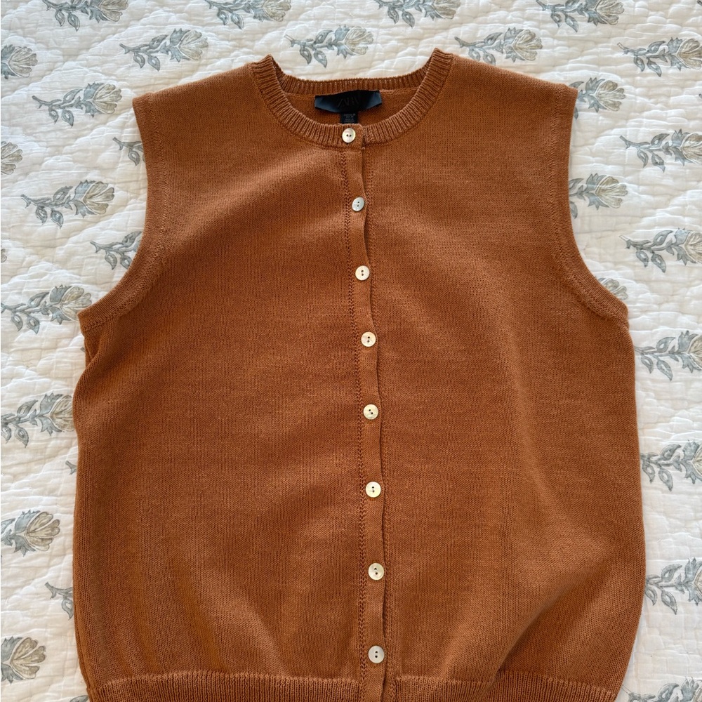 Zara Tan Sleeveless Cardigan